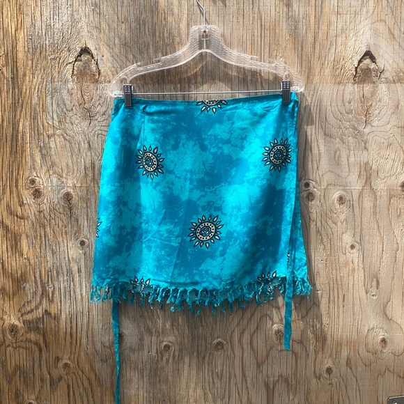 Surf Side wrap skirt - Picture 1 of 5